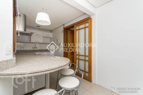 Image 37 - 227024